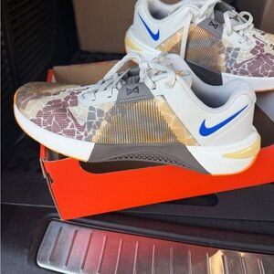 M NIKE METCON 10.5 AMP